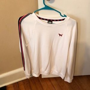 Victoria’s secrete sweater